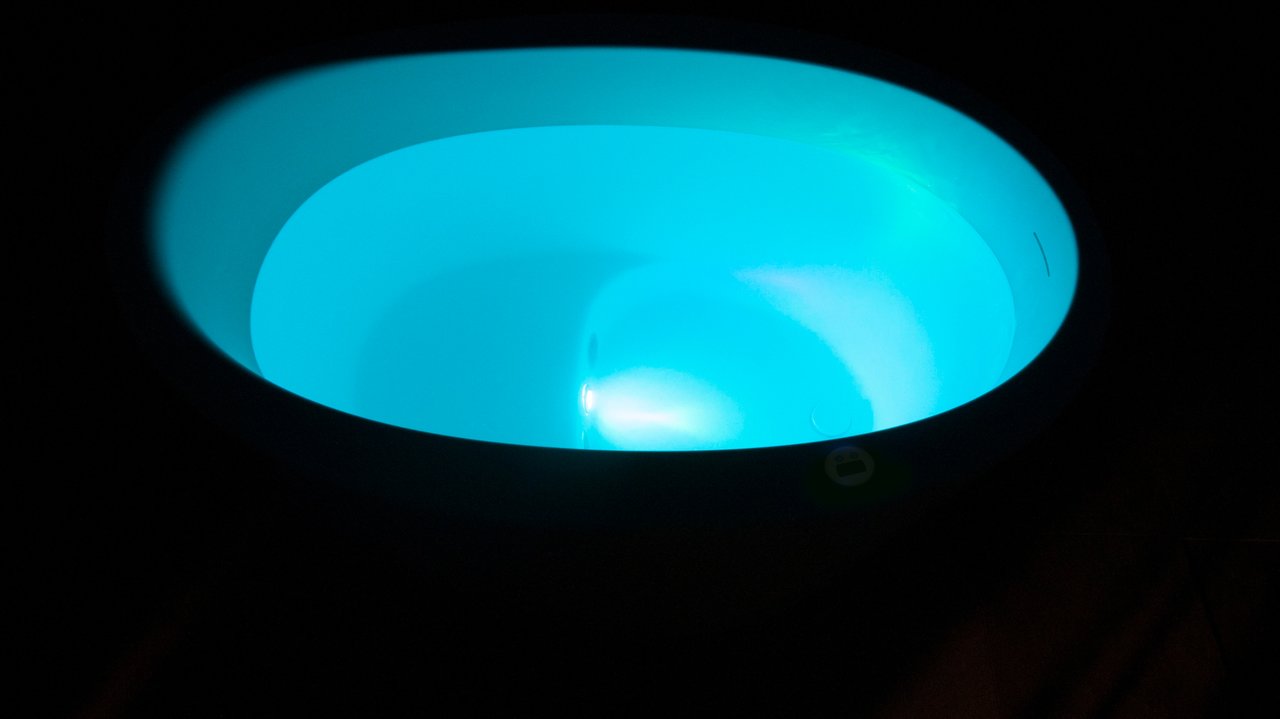 Aquatica True Ofuro Tranquility Heated Japanese Soaking Tub - White Freestanding Solid Surface Bathtub